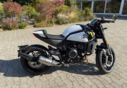 Neumotorrad CFMOTO 700CL-X