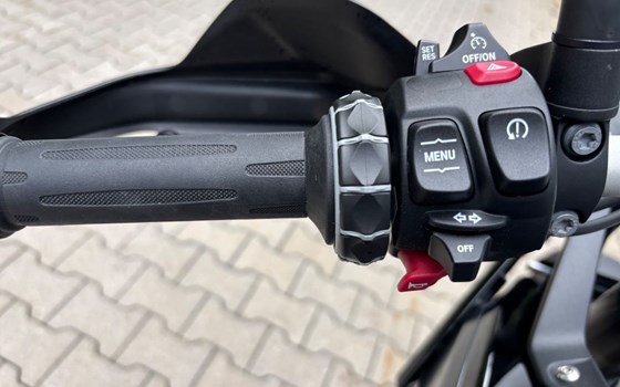 Gebrauchtmotorrad BMW F 900 GS - Bild 7