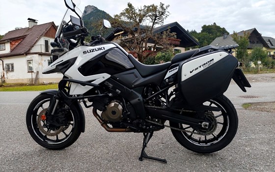 Gebrauchtmotorrad Suzuki V-Strom 1050 - Bild 6 Gebrauchtmotorrad Suzuki V-Strom 1050 - Bild 6