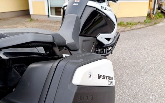 Gebrauchtmotorrad Suzuki V-Strom 1050 - Bild 9 Gebrauchtmotorrad Suzuki V-Strom 1050 - Bild 9