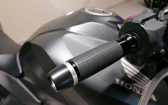 Gebrauchtmotorrad Honda CB1000 Hornet SP - Bild 5 Gebrauchtmotorrad Honda CB1000 Hornet SP - Bild 5