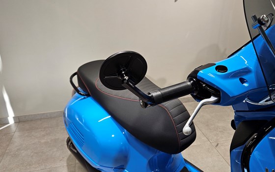 Gebrauchtmotorrad Vespa GTS 310 SuperSport - Bild 6