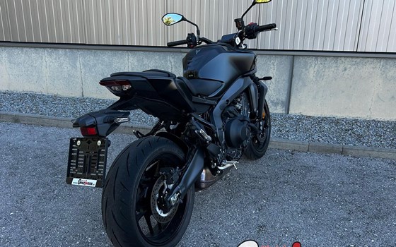 Gebrauchtmotorrad Yamaha MT-09 Y-AMT - Bild 4 Gebrauchtmotorrad Yamaha MT-09 Y-AMT - Bild 4