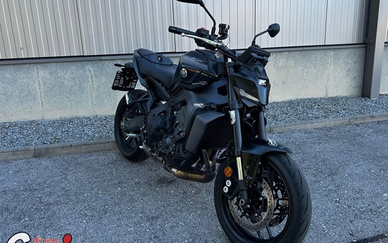 Gebrauchtmotorrad Yamaha MT-09 Y-AMT - Bild 1 Gebrauchtmotorrad Yamaha MT-09 Y-AMT - Bild 1