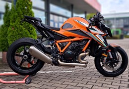 Neumotorrad KTM 1390 Super Duke R