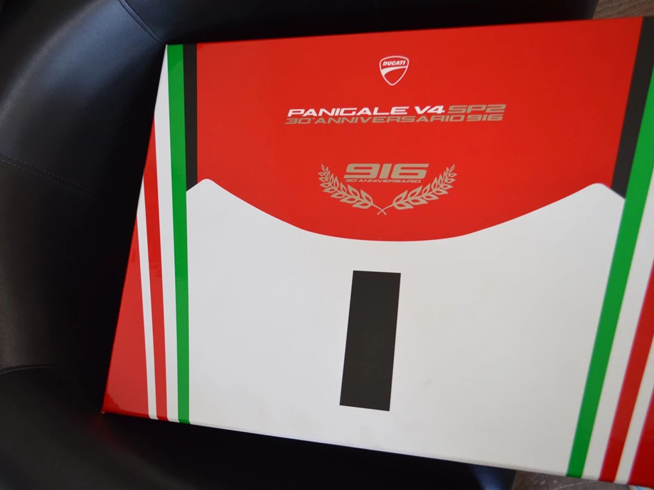 Angebot Ducati Panigale V4 SP2 30° Anniversario 916 Bild 9: Angebot Ducati Panigale V4 SP2 30° Anniversario 916