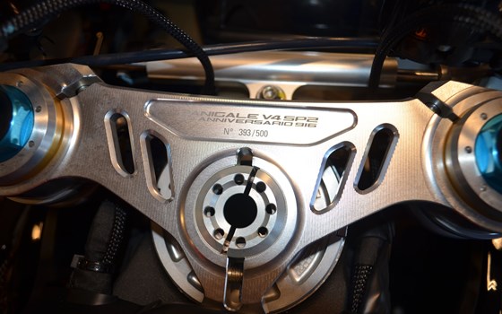 Gebrauchtmotorrad Ducati Panigale V4 SP2 30° Anniversario 916 - Bild 8