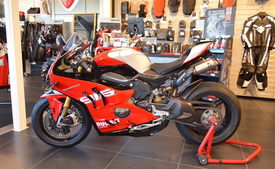 Offer Ducati Panigale V4 SP2 30° Anniversario 916 Bild 4: Offer Ducati Panigale V4 SP2 30° Anniversario 916