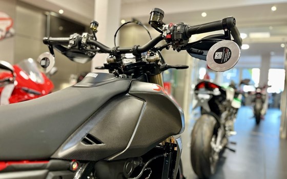 Neufahrzeug Ducati Hypermotard 698 Mono RVE - Bild 11