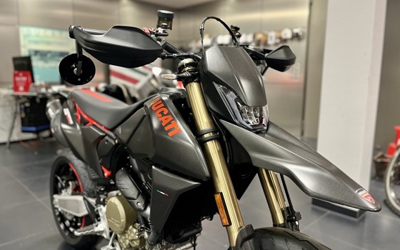 Neufahrzeug Ducati Hypermotard 698 Mono RVE - Bild 9