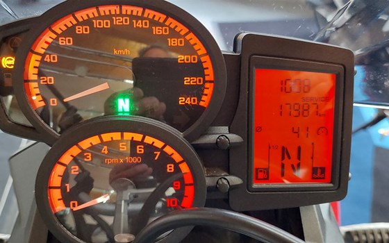 Gebrauchtmotorrad BMW F 800 R - Bild 2