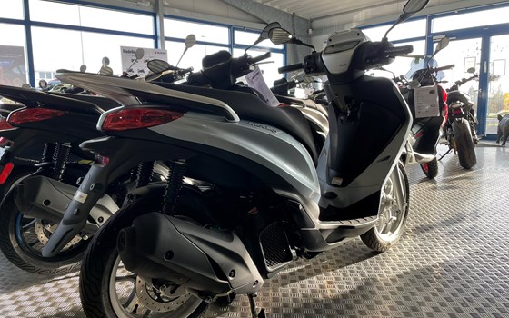 Neufahrzeug Piaggio Medley 125 - Bild 8