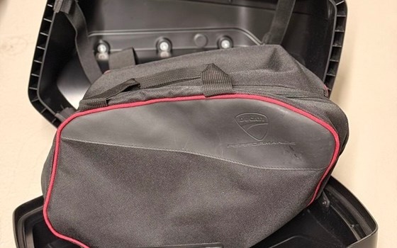 Gebrauchtmotorrad Ducati Multistrada 1200 S GT - Bild 11