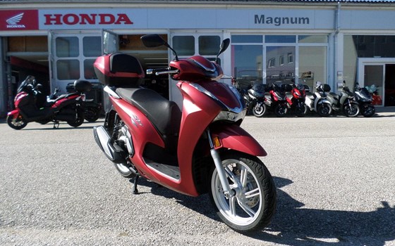 Gebrauchtmotorrad Honda SH350i - Bild 1 Gebrauchtmotorrad Honda SH350i - Bild 1