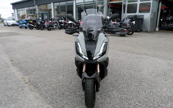 Gebrauchtmotorrad Honda ADV350 - Bild 8