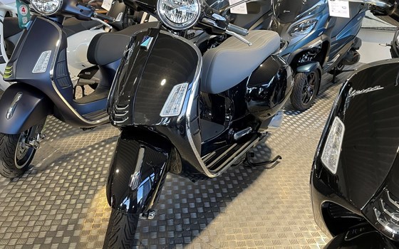 Neufahrzeug Vespa GTS 310 - Bild 1
