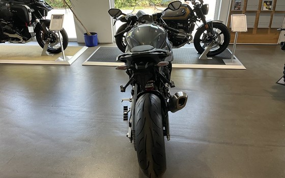 Gebrauchtmotorrad BMW S 1000 RR - Bild 2