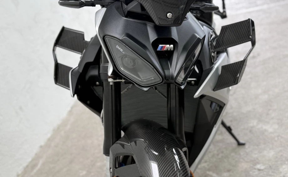 Angebot BMW M 1000 R Bild 3: Angebot BMW M 1000 R