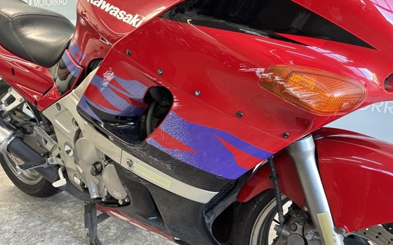 Gebrauchtmotorrad Kawasaki ZZR 600 - Bild 6