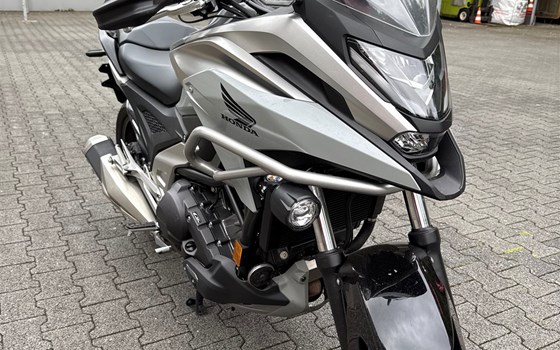 Gebrauchtmotorrad Honda NC750X DCT - Bild 17