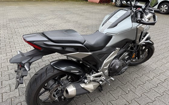 Gebrauchtmotorrad Honda NC750X DCT - Bild 7