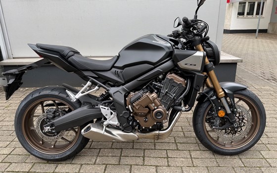 Neufahrzeug Honda CB650R E-Clutch - Bild 2