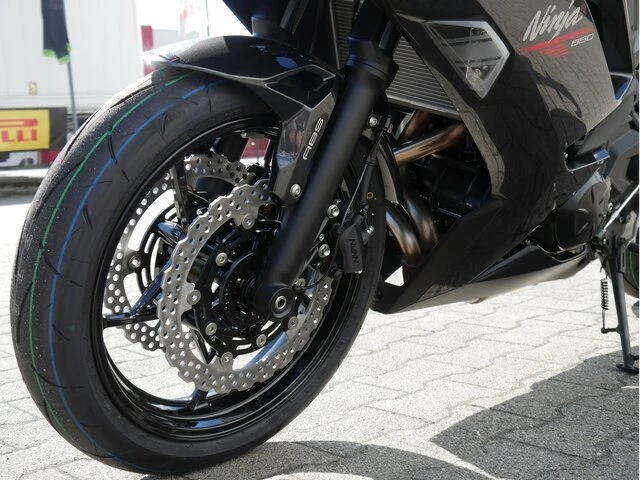 Angebot Kawasaki Ninja 650 Bild 10: Angebot Kawasaki Ninja 650