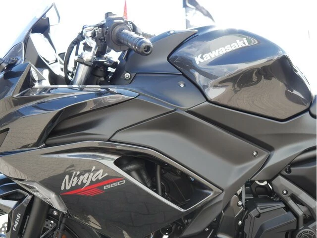Angebot Kawasaki Ninja 650 Bild 11: Angebot Kawasaki Ninja 650