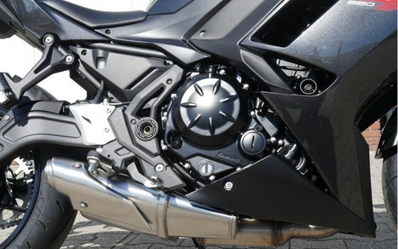 Neufahrzeug Kawasaki Ninja 650 - Bild 6