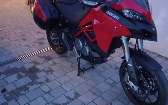Gebrauchtmotorrad Ducati Multistrada 950 S - Bild 2 Gebrauchtmotorrad Ducati Multistrada 950 S - Bild 2