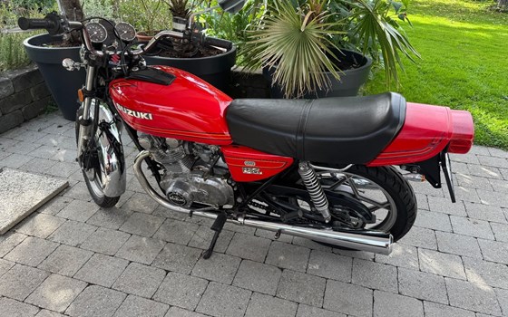 Gebrauchtmotorrad Suzuki GS 425 - Bild 2