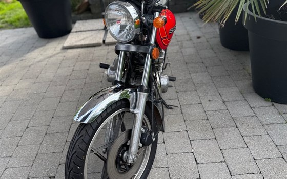 Gebrauchtmotorrad Suzuki GS 425 - Bild 6