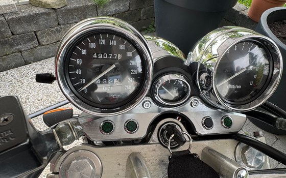 Gebrauchtmotorrad Suzuki GSX 1200 - Bild 5