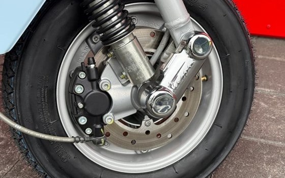 Neufahrzeug Vespa PX 125 - Bild 16