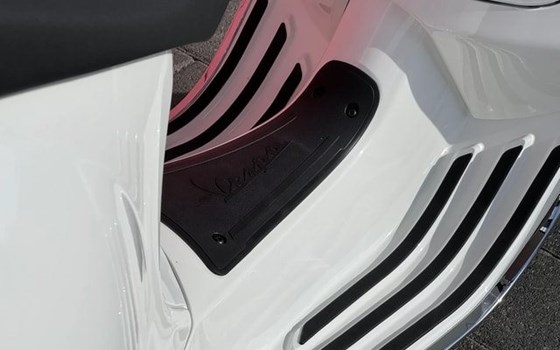 Neufahrzeug Vespa Primavera 50 - Bild 11