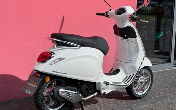 Neufahrzeug Vespa Primavera 50 - Bild 12