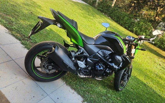 Gebrauchtmotorrad Kawasaki Z 750R - Bild 1 Gebrauchtmotorrad Kawasaki Z 750R - Bild 1