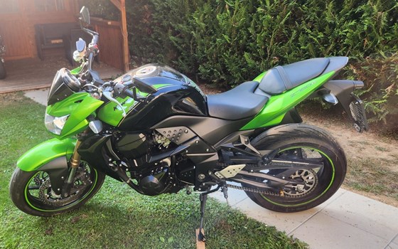 Gebrauchtmotorrad Kawasaki Z 750R - Bild 3 Gebrauchtmotorrad Kawasaki Z 750R - Bild 3