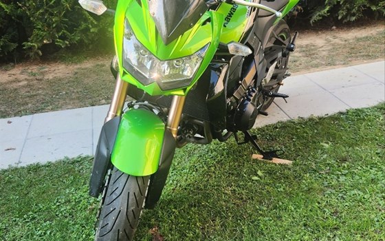 Gebrauchtmotorrad Kawasaki Z 750R - Bild 5 Gebrauchtmotorrad Kawasaki Z 750R - Bild 5