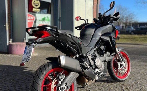 Gebrauchtmotorrad Ducati Multistrada V2 S - Bild 3