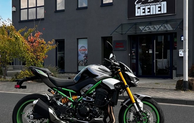 Kawasaki Z900 SE