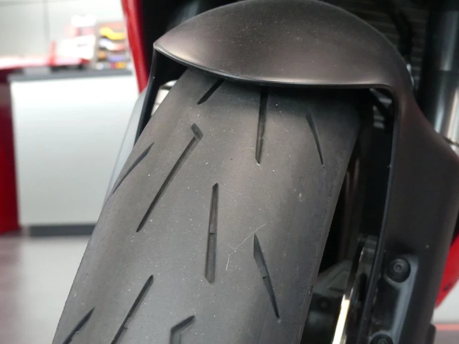 Angebot Ducati Panigale V2 Bild 3: Angebot Ducati Panigale V2