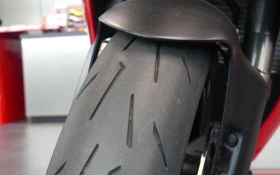 Gebrauchtmotorrad Ducati Panigale V2 - Bild 3