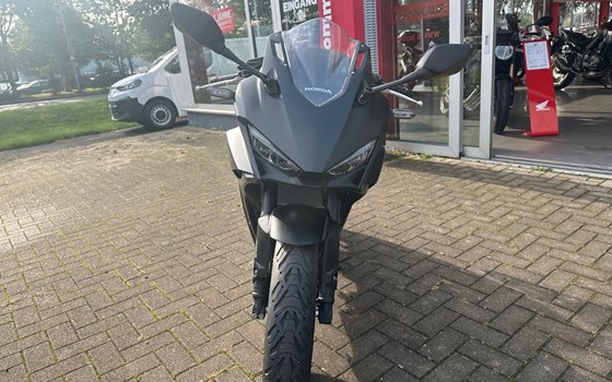 Neufahrzeug Honda CBR500R - Bild 3