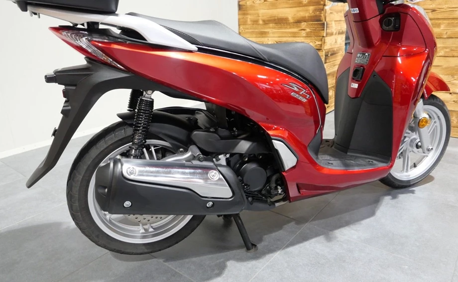 Angebot Honda SH300i Bild 10: Angebot Honda SH300i