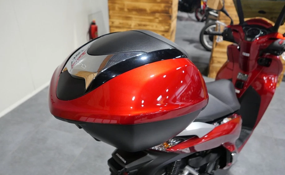 Angebot Honda SH300i Bild 7: Angebot Honda SH300i