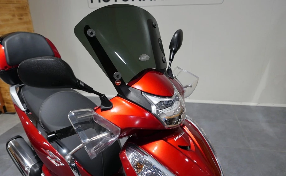 Angebot Honda SH300i Bild 9: Angebot Honda SH300i