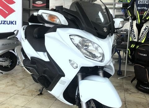 Gebrauchtmotorrad Suzuki Burgman 650 Executive - Bild 1