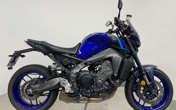 Gebrauchtmotorrad Yamaha MT-09 35kW - Bild 2