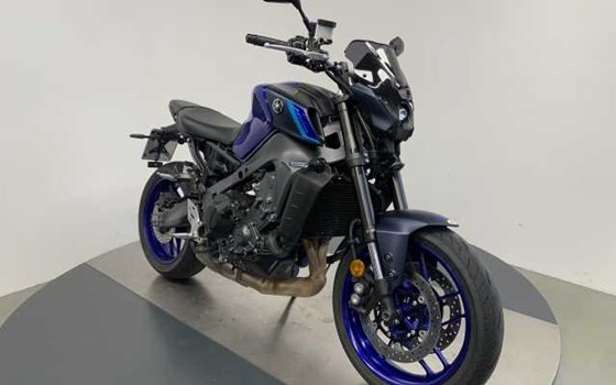 Gebrauchtmotorrad Yamaha MT-09 35kW - Bild 4